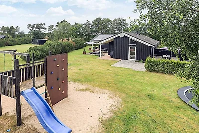 10 persone case ad Hadsund