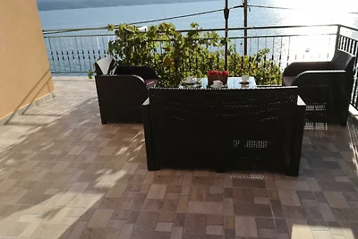 Apartment mit Balkon und Meerblick