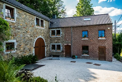 Ferienhaus mit Sauna und Schwimmbad