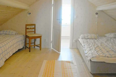 6 Personen Ferienhaus in HÄLLEVIKSSTRAND-By...