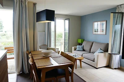 Apartment mit teilweisem Meerblick