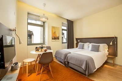 Elegante appartamento a Porto per famiglie