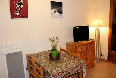 Apartment in La Joue du Loup in der Nähe der...