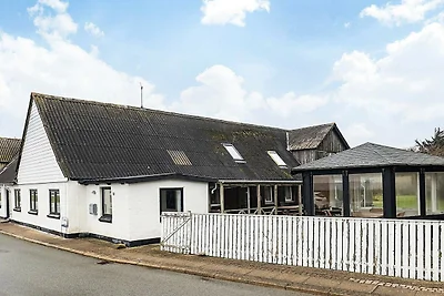 16 Persone case ad Vestervig