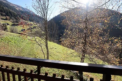 Chalet in den Alpen in der Nähe von Skipisten...