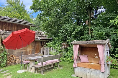 Exclusive Bio-Almhütte mit vielen Extras in...