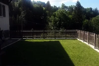 8 camere per 12 persone