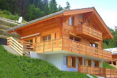 Chalet mit herrlichem Bergblick in Les...