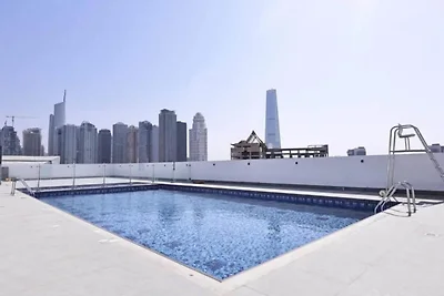 Voll ausgestattete 2BR bei JLT mit Pool und F...