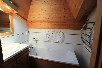 Ferienhaus in Planay mit Skizugang