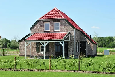 Villa mit Sauna und Whirlpool in Limburg