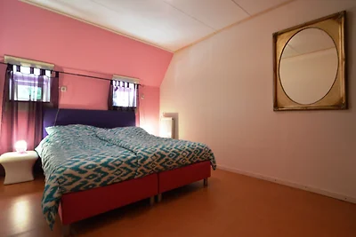 Mooie, geschakelde boerderij in het Drentse...