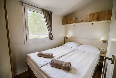 One Bedroom Mobile Home with Lake View (owner...