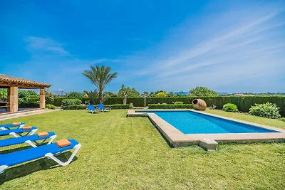 Rustikales mallorcanisches Landhaus mit Pool