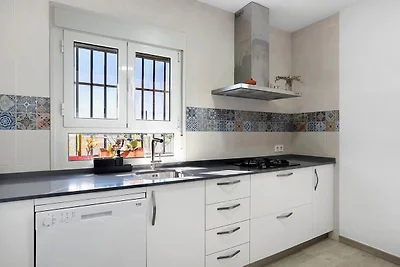 Einladende Villa mit privatem Pool