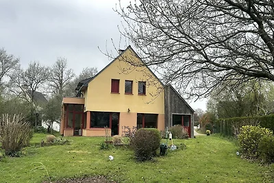 Haus mit 5 Schlafzimmern und 2 Bädern