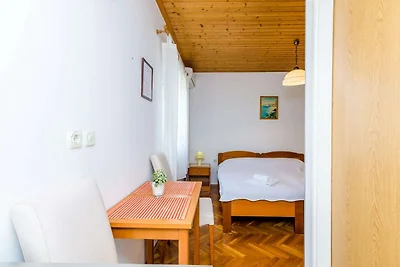 Apartments Mali Paradiso - Studio Apartment w...