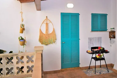 Huis in Muro met terras en barbecue