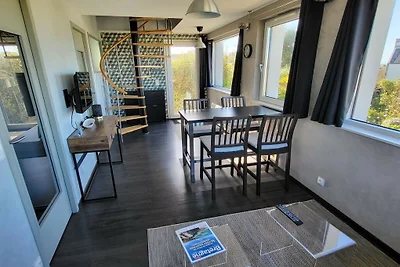 Ferienhaus in Plouhinec mit Terrasse