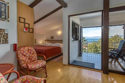 Apartment Villa Mirna - Three Bedroom Apartme...