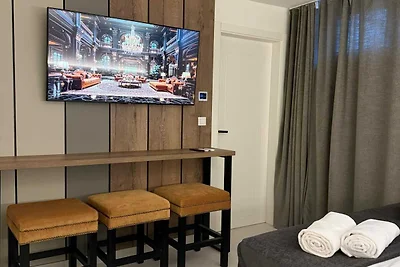 Studio Apartment (The Marina studio) -S6