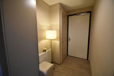 Moderne Wohnung mit Balkon