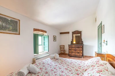 Charmantes Ferienhaus in Collesalvetti mit...
