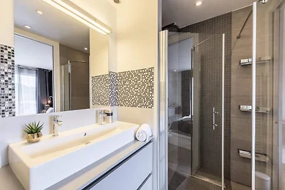 Appartamento ad Annecy con vista sul lago