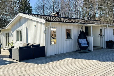 3 Personen Ferienhaus in FäRENTUNA