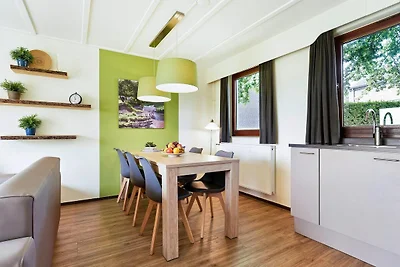 Komfortables Familienhaus in Reevallis