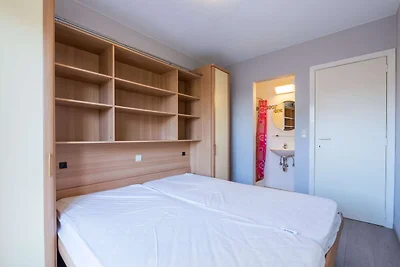 Appartement aan de Zeedijk met zeezicht