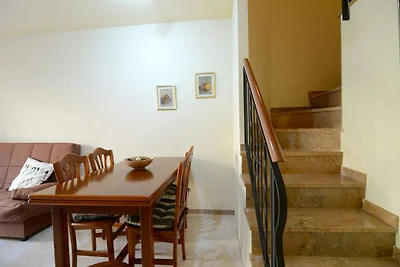 Ferienhaus in Estartit mit Balkon
