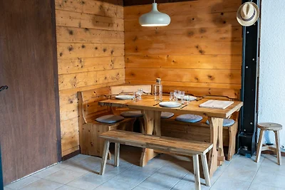 1BDR/4P appartement met balkon en parkeerplaa...