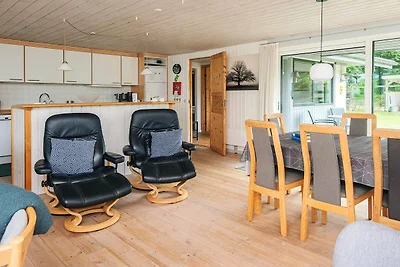 6 Personen Ferienhaus in Glesborg-By Traum