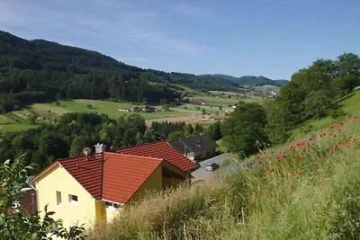 Moderna casa vacanze con giardino