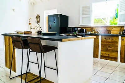 Wohnung nahe Sainte-Anne Strand & Pool