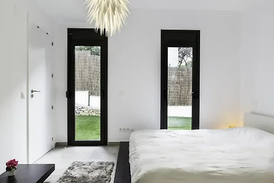 Schöne Villa in der Nähe des Strandes Cala...