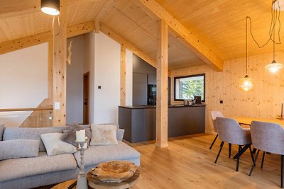 Chalet superior con sauna y jacuzzi.