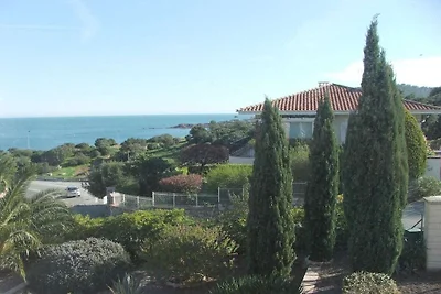 Ferienwohnung in Agay mit Schwimmbecken
