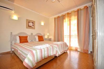 Villa nur wenige Gehminuten von Restaurants, ...