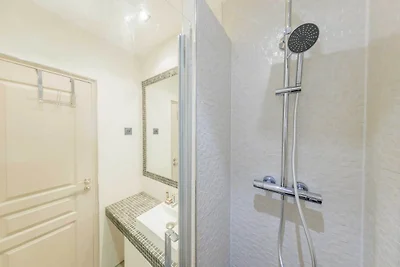 Prachtig appartement - 1BR/4P - Saint-Lazare