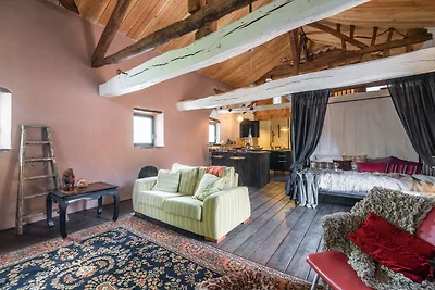 Villa in Artigat mit Terrasse