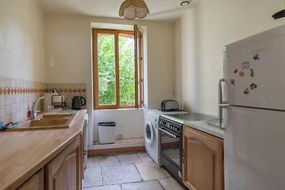 Cottage in un'antica fattoria isolata