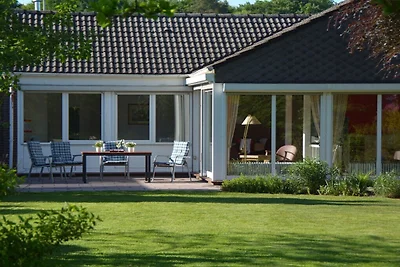 Ferienhaus in Berumbur mit Schwimmbecken