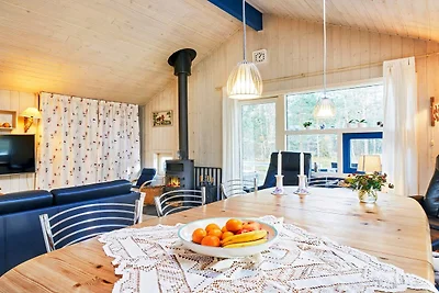 8 Personen Ferienhaus in Nexø-By Traum