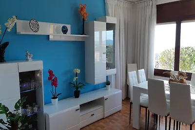 Geräumige Villa mit 6 Schlafzimmern in Blanes