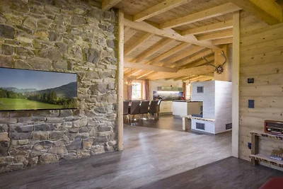 Vakantiehuis in Wörgl met zwembad