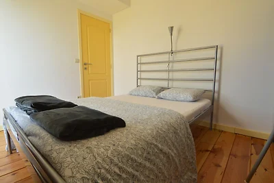 Wohnung in Halenfeld-Amel mit Seeblick