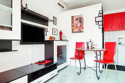 Erfrischende Wohnung in Omiš mit Balkon