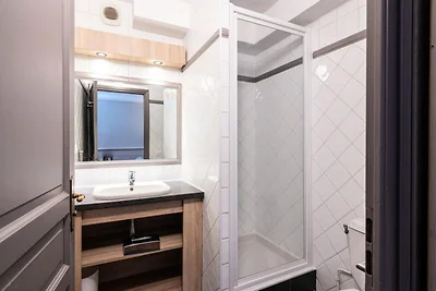 WIRD KOMPLETT RENOVIERT